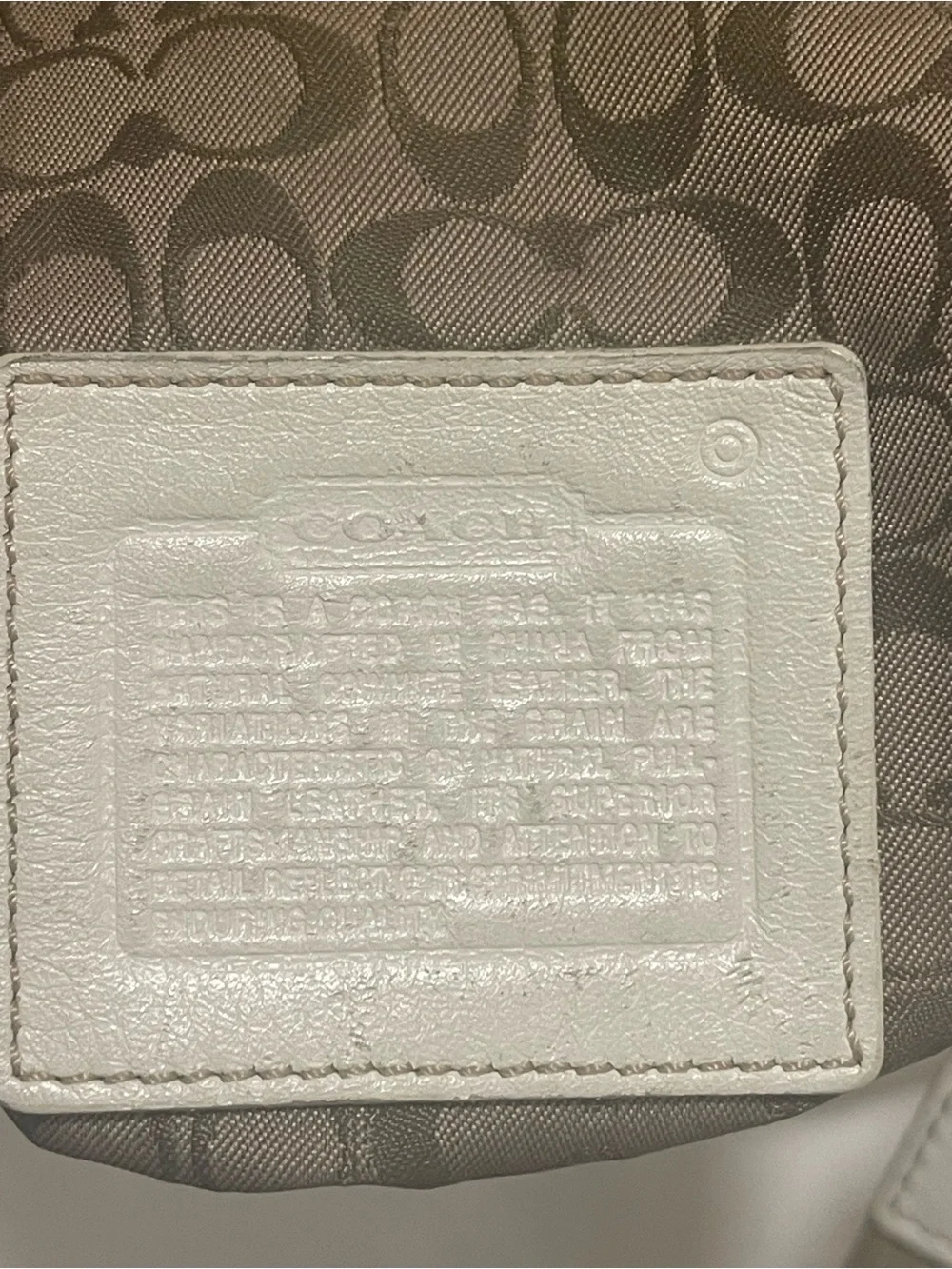 Y2k Coach SoHo Ivory swingpack Leather Crossbody Bag 🍒needs cleaning